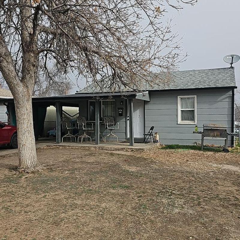 Shingle roof with pipe jack sealing on small house Shingle roof with pipe jack sealing on small house