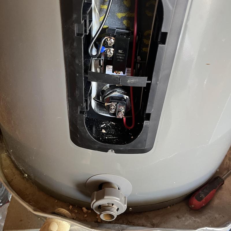 Water heater thermostats and heating elements installation