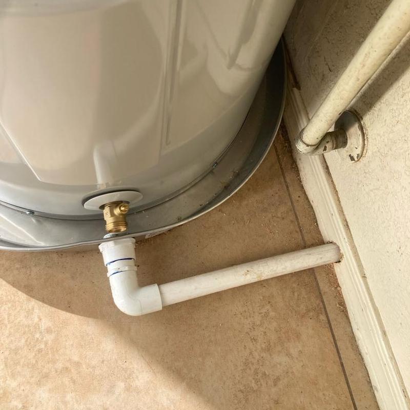 50-gallon electric water heater with drain pipe and valve 50-gallon electric water heater with drain pipe and valve