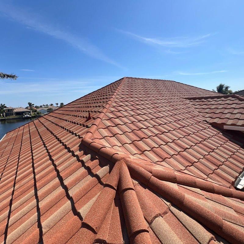 Stonecoated steel roof with detailed ridge caps