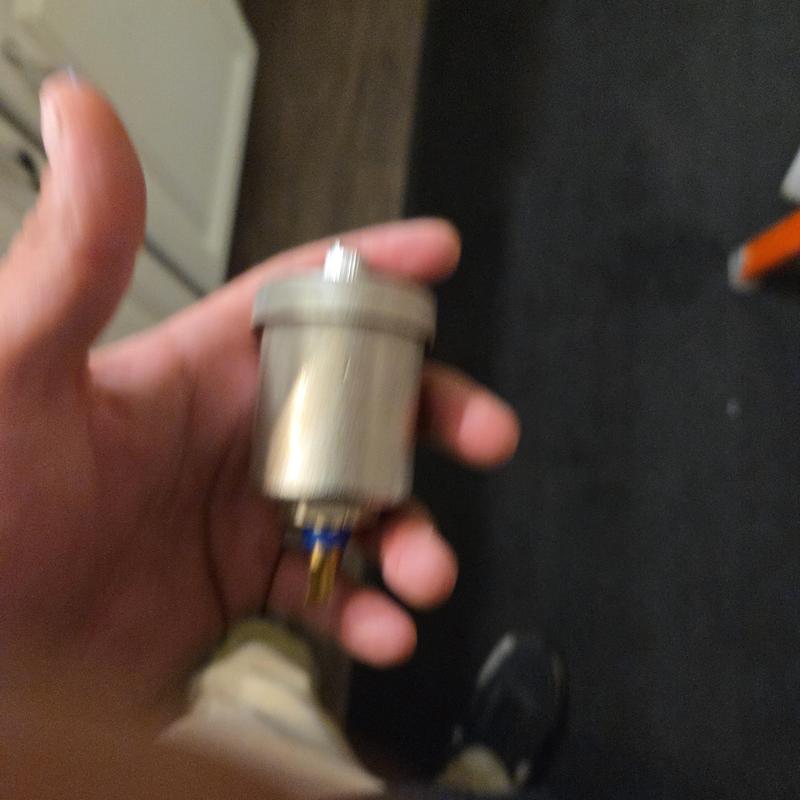 Separator unit held in hand for HVAC service