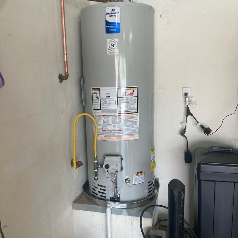 50 gallon gas water heater with new vent and valve