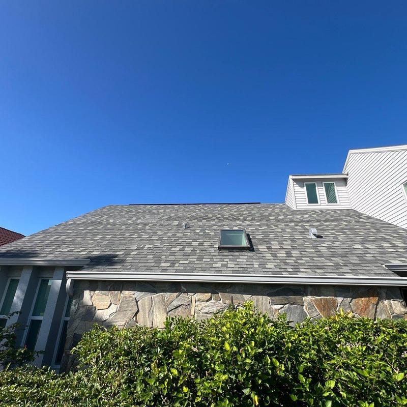 Roof shingles with wear and deterioration in Cape Coral