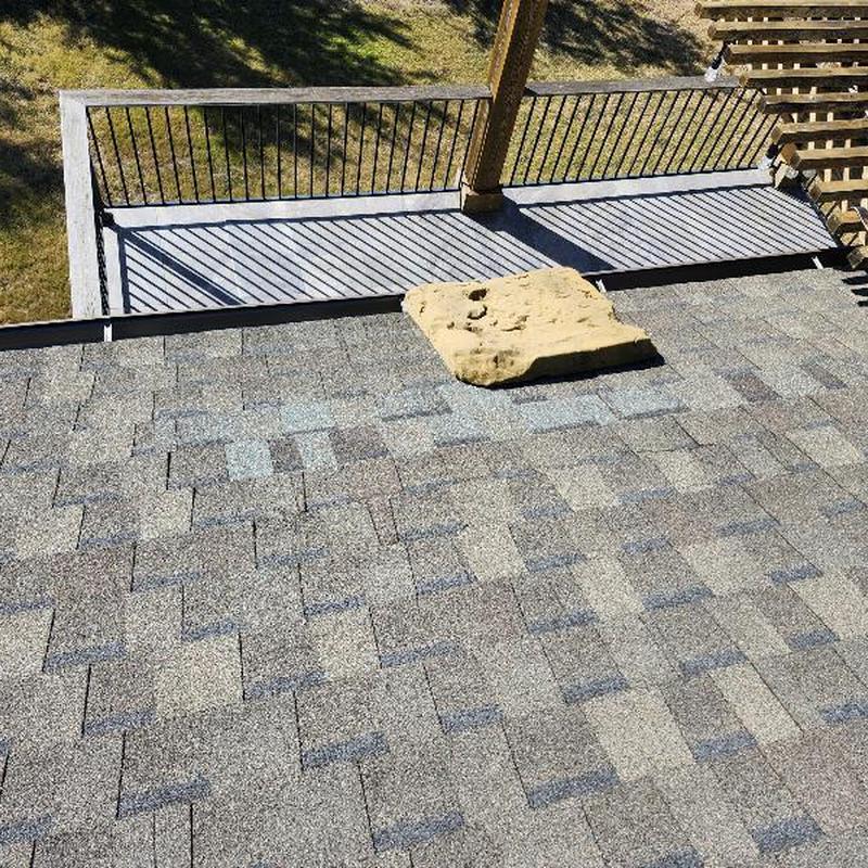 Owens Corning Driftwood shingles on roof installation