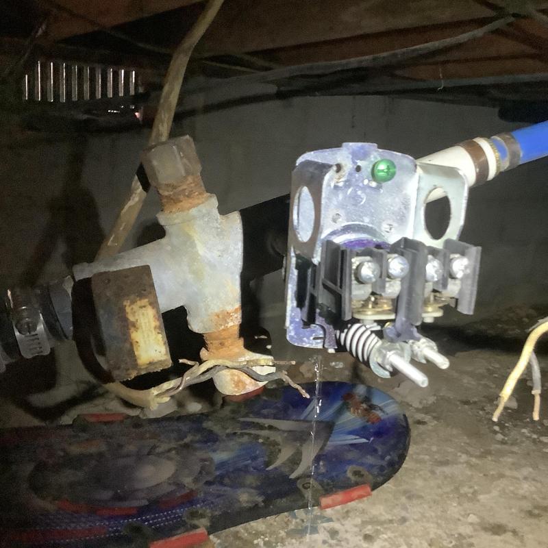 20-gallon well pressure tank and pressure switch installation