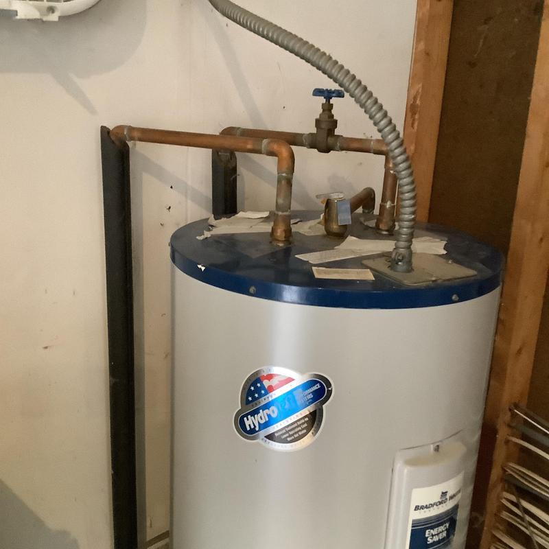 50-gallon Hydrojet water heater with copper piping