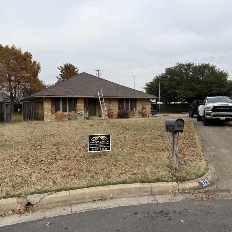 Owens Corning teak architectural shingle roof installation