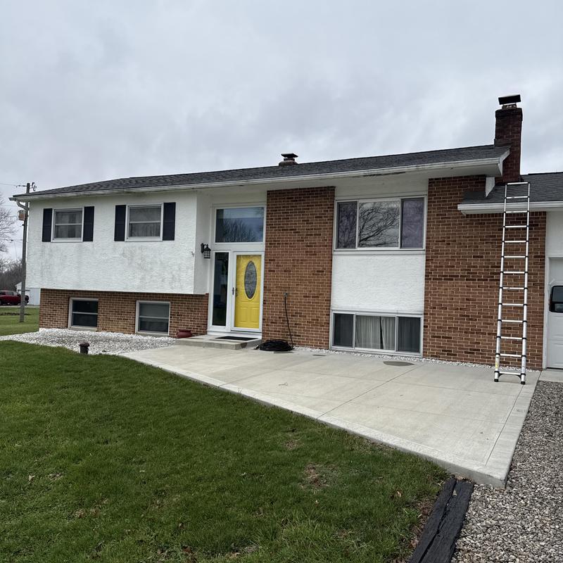 GAF Timberline HDZ shingle roof with inspection ladder GAF Timberline HDZ shingle roof with inspection ladder