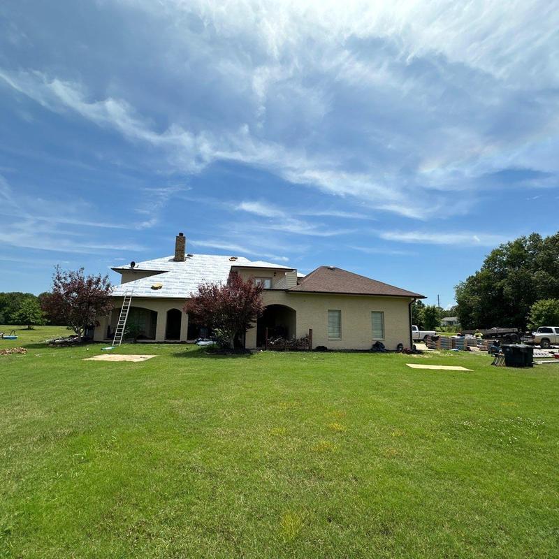 Asphalt shingle roof replacement on residential home