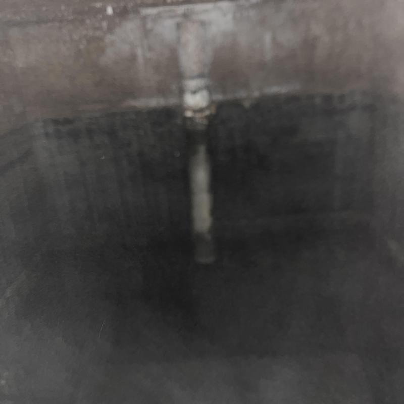 Septic tank interior inspection after pumping