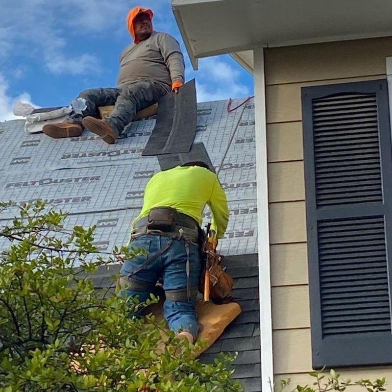 Roof underlayment installation with GAF Timberline shingles