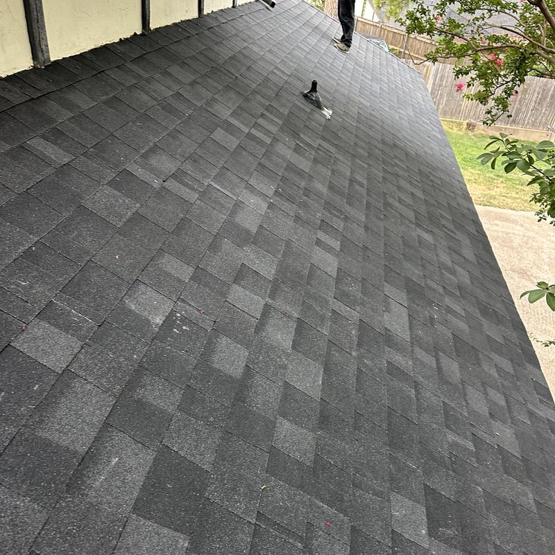 Onyx black Owens Corning architectural shingle roof installation