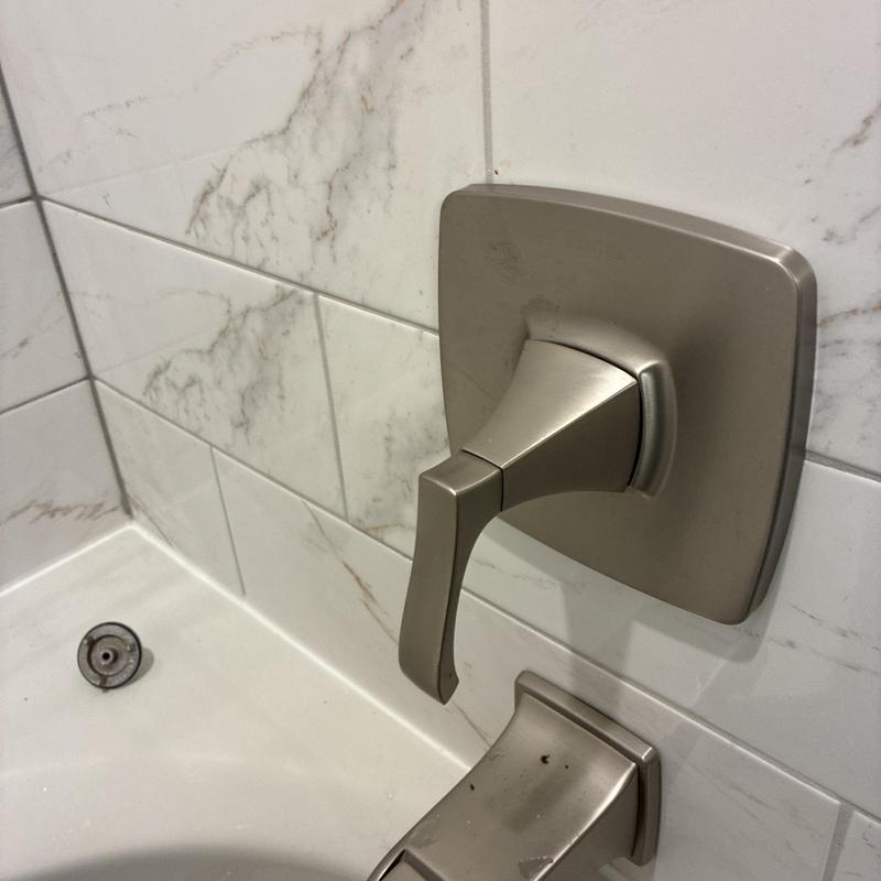 Price Pfister tub shower valve mixer handle and spout