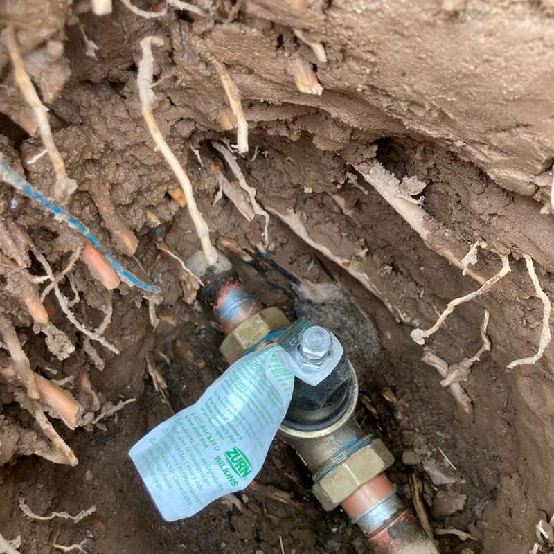 Pressure regulating valve installation on copper waterline