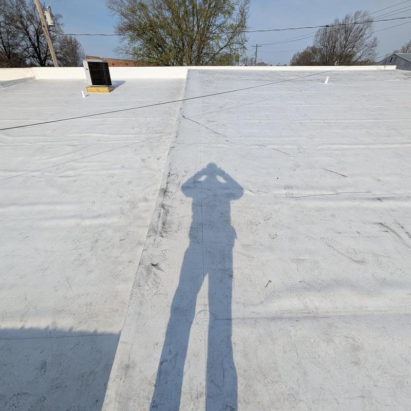 TPO single ply roof with inspection shadow