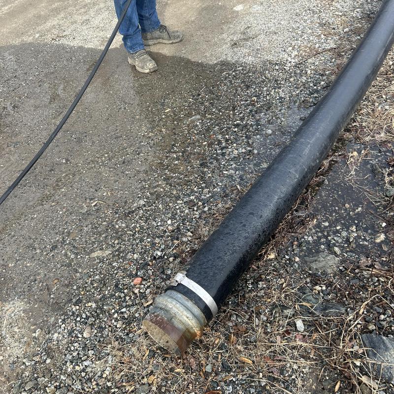 Outdoor linear drainage pipe with hydro-jetting hose Outdoor linear drainage pipe with hydro-jetting hose