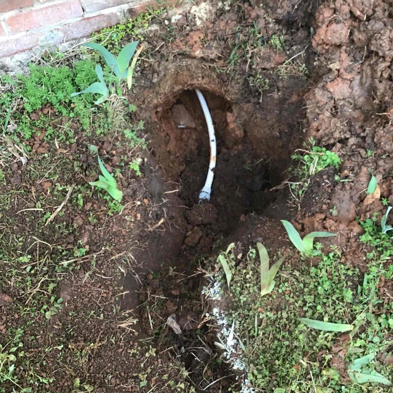 Water service pipe replacement in ground trench