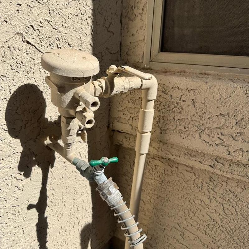 Pool fill vacuum breaker with green valve handle