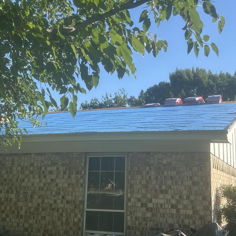 Synthetic foam underlayment on residential roof deck