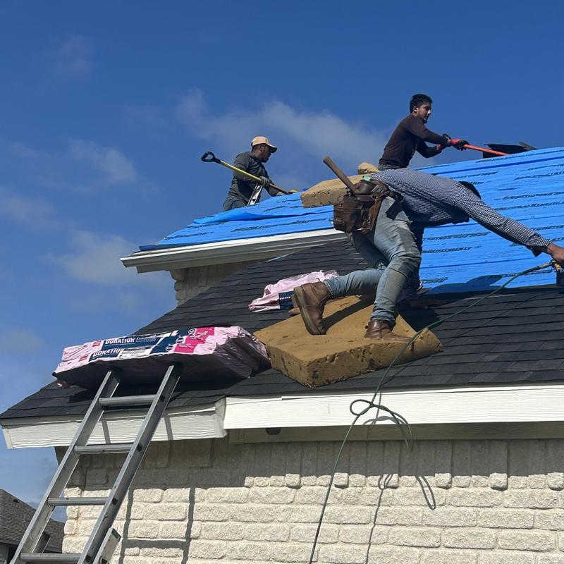 Owens Corning shingles installation with synthetic underlayment