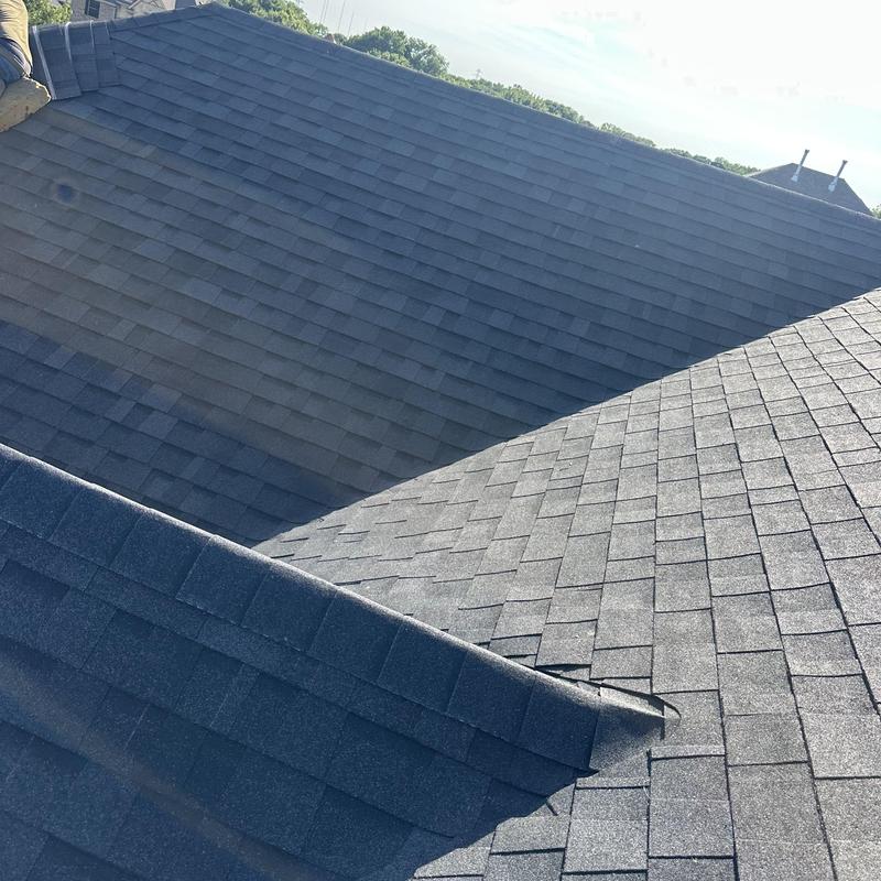 Owens Corning Onyx Black roof shingles installation