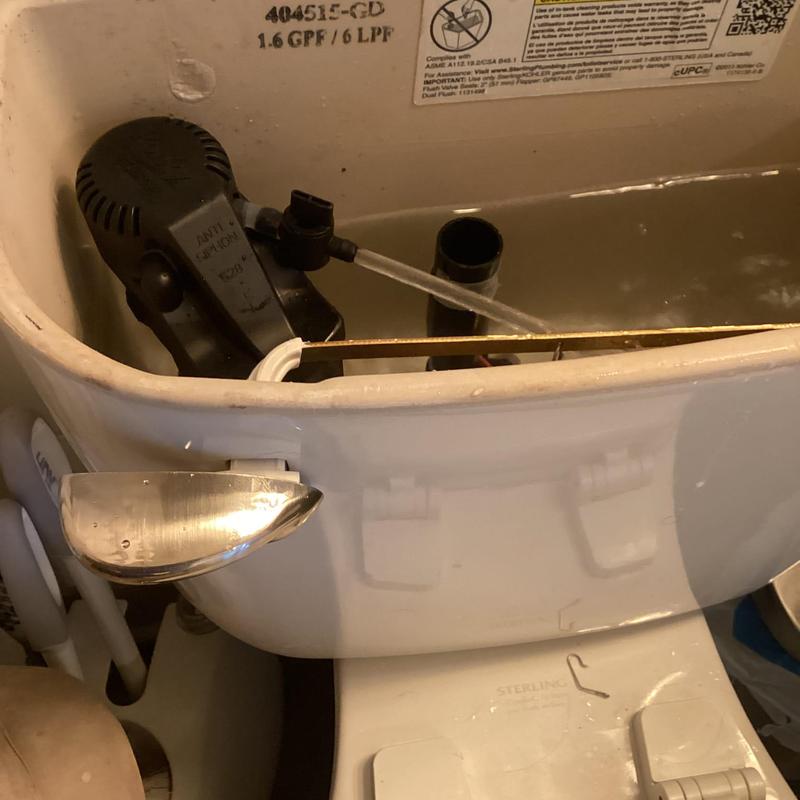 Toilet handle replacement in bathroom tank