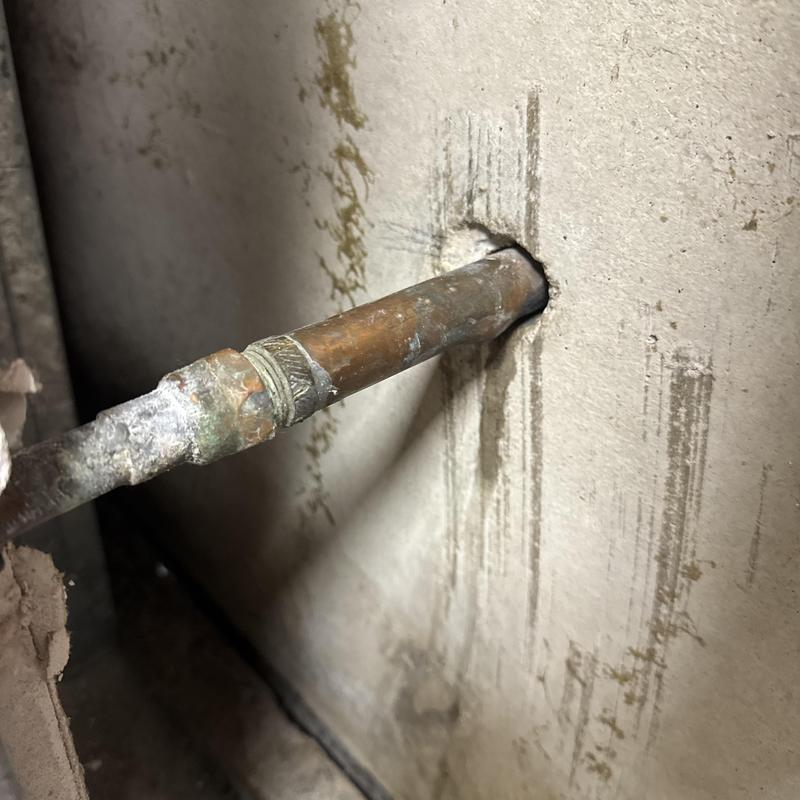 Frost proof hose bib copper pipe with corrosion and leak