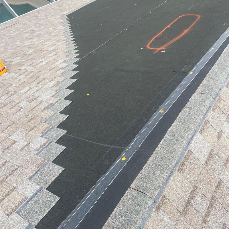 Owens Corning Duration shingle installation with underlayment