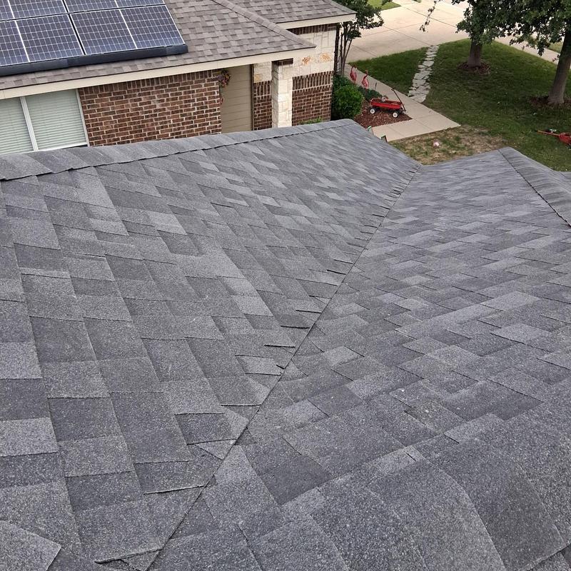 Architectural asphalt shingle roof with Onyx Black color