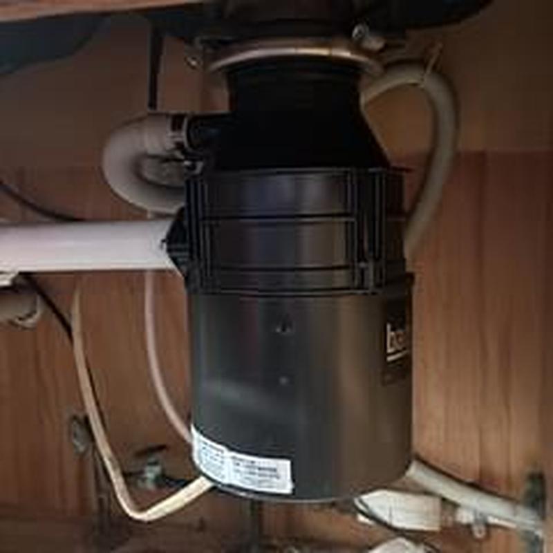 Pro 750 HP garbage disposer under kitchen sink installation