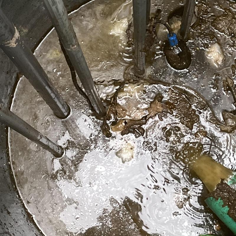 Commercial sewage ejection pump sump with inflow water