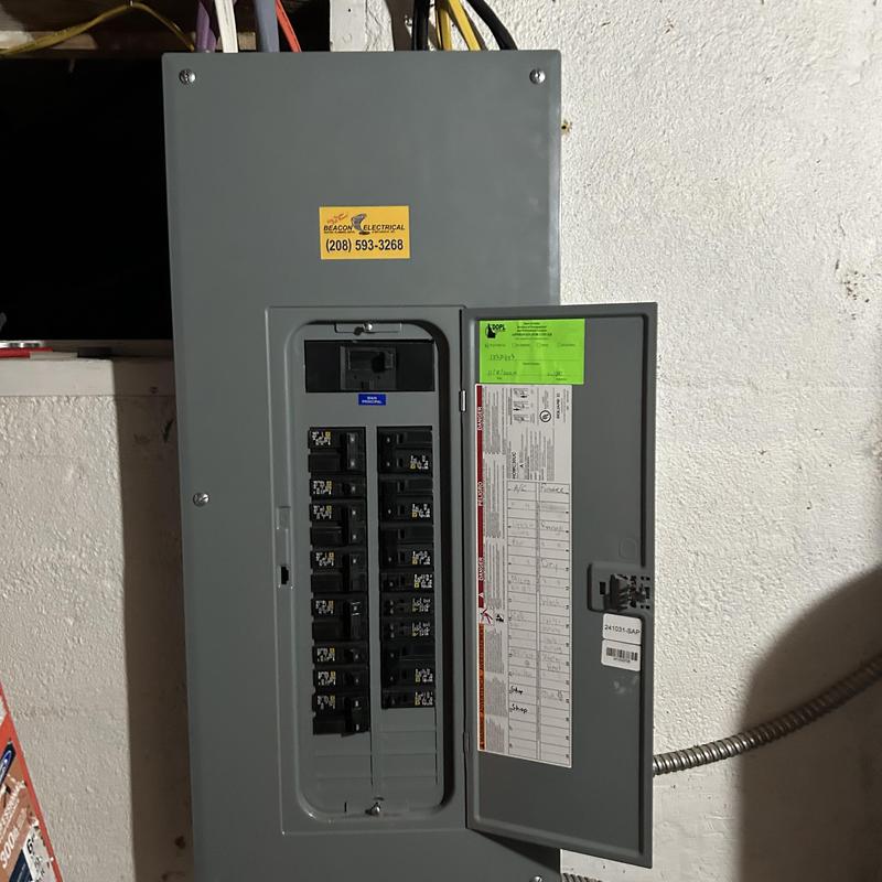 Nema3R exterior subpanel with 100 amp breaker installation Nema3R exterior subpanel with 100 amp breaker installation