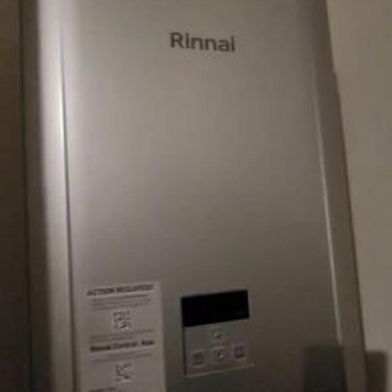 Rinnai tankless hot water heater diagnostic panel