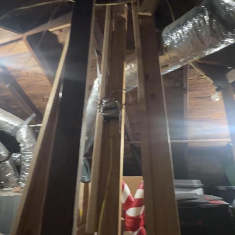 Roof framing sagging support and attic ducts inspection