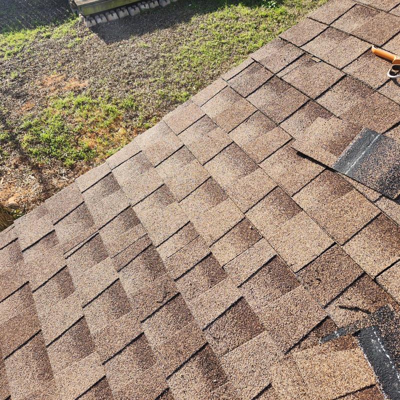 GAF Shakewood shingles installation on roof GAF Shakewood shingles installation on roof