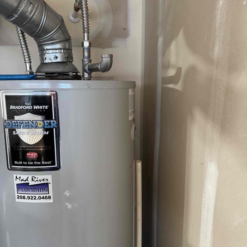 Water heater T&P relief valve and expansion tank Water heater T&P relief valve and expansion tank