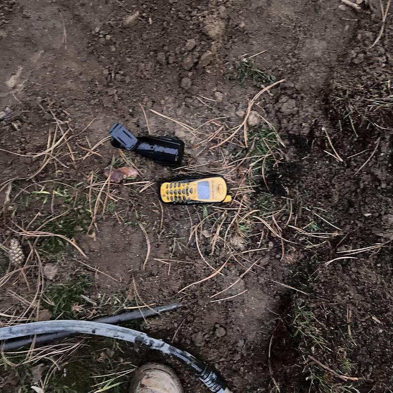 Locating device and measuring tool on outdoor soil surface