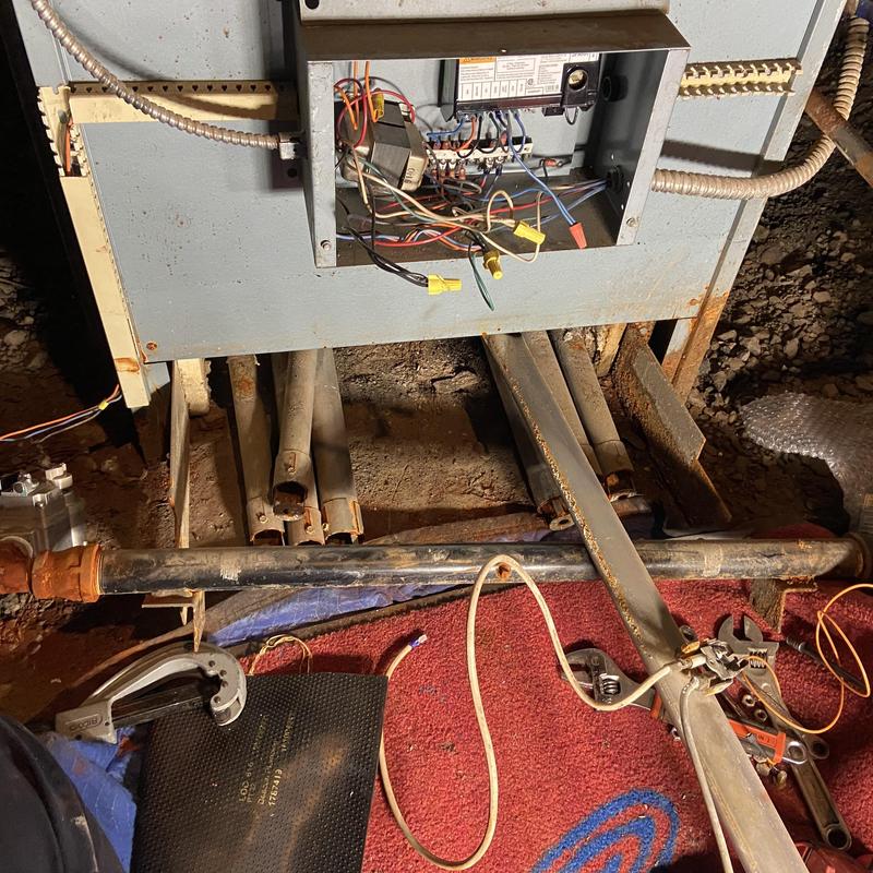 Boiler gas valve and burner wiring installation