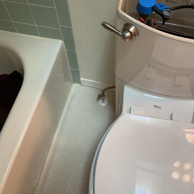 Toilet shut-off valve with emergency replacement parts Toilet shut-off valve with emergency replacement parts