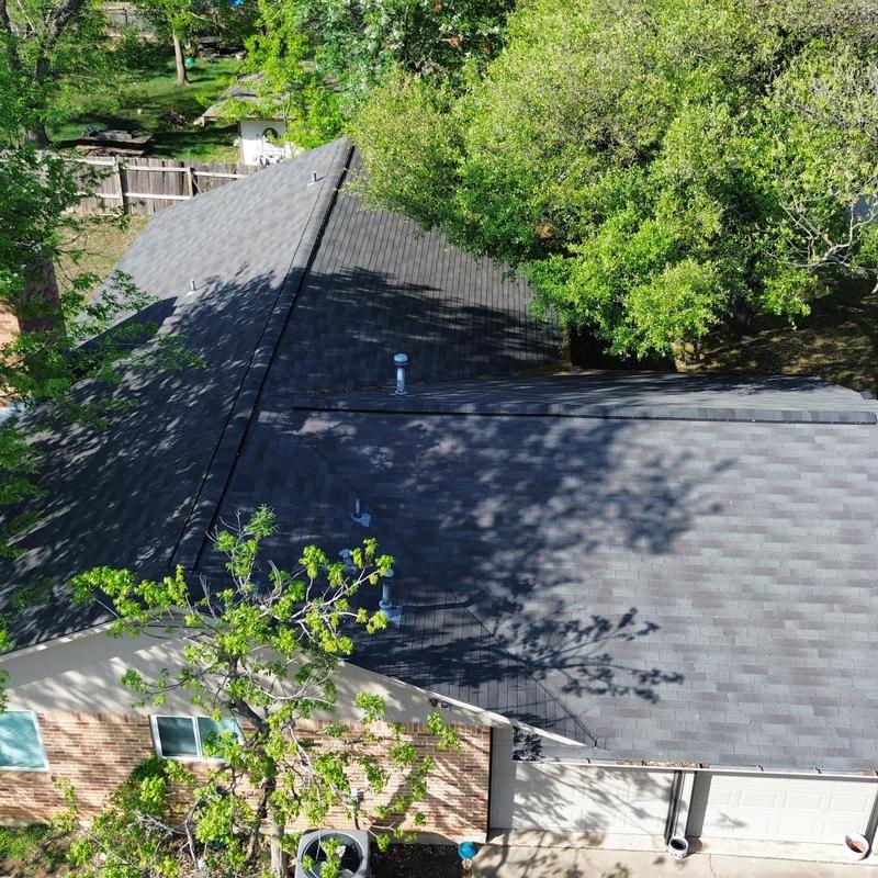 GAF charcoal 3-tab shingle roof with ridge vent