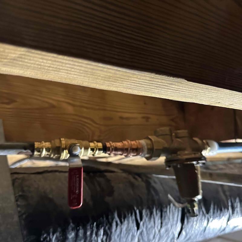 Pressure relief valve assembly on copper water line