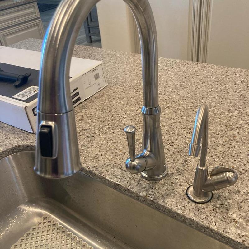 Delta kitchen faucet installation on granite counter
