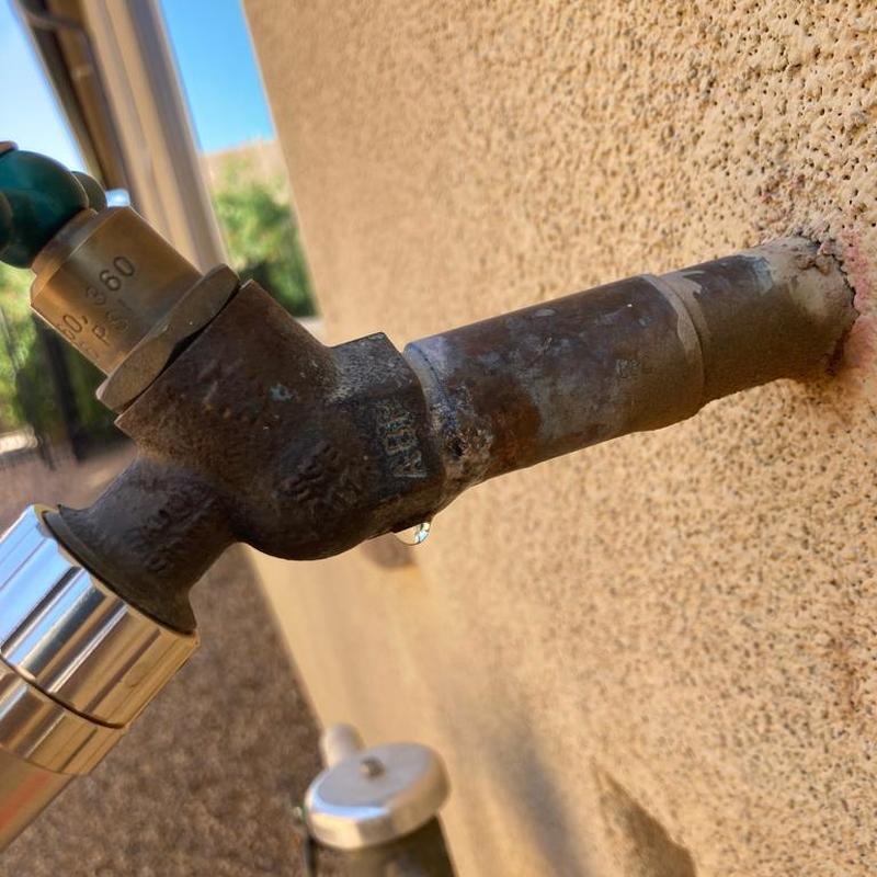 Hose bib with dripping leak from old solder joint