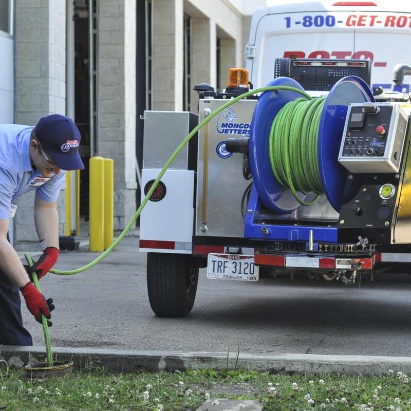 Sewer line jetting with hose reel truck in Chattanooga