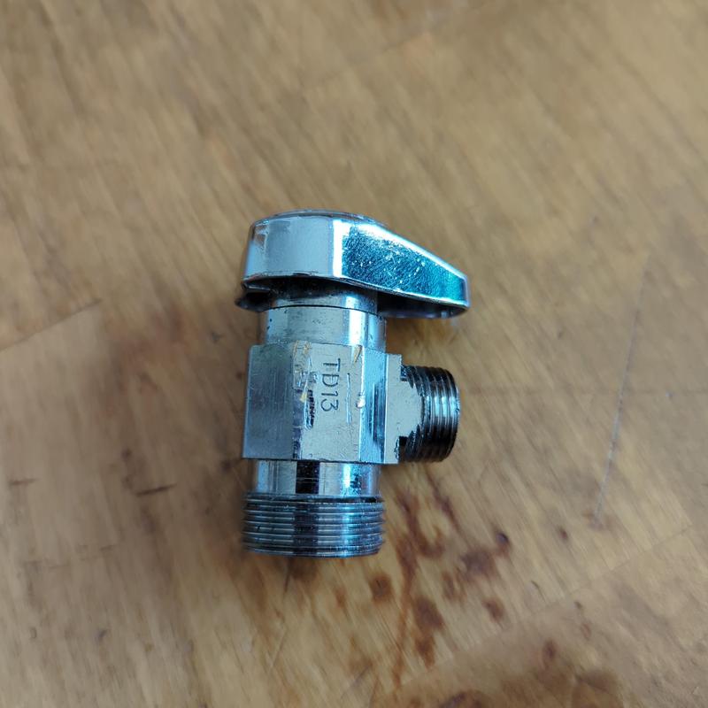 Dishwasher water line valve with compression tee