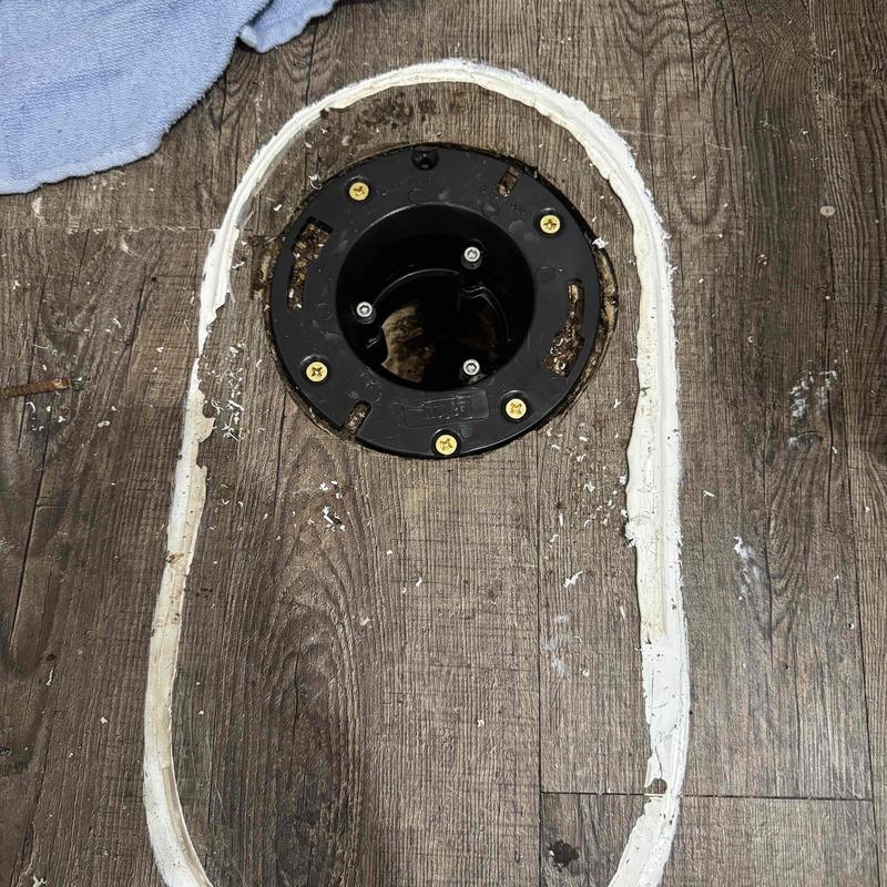 Toilet flange replacement on wooden floor base