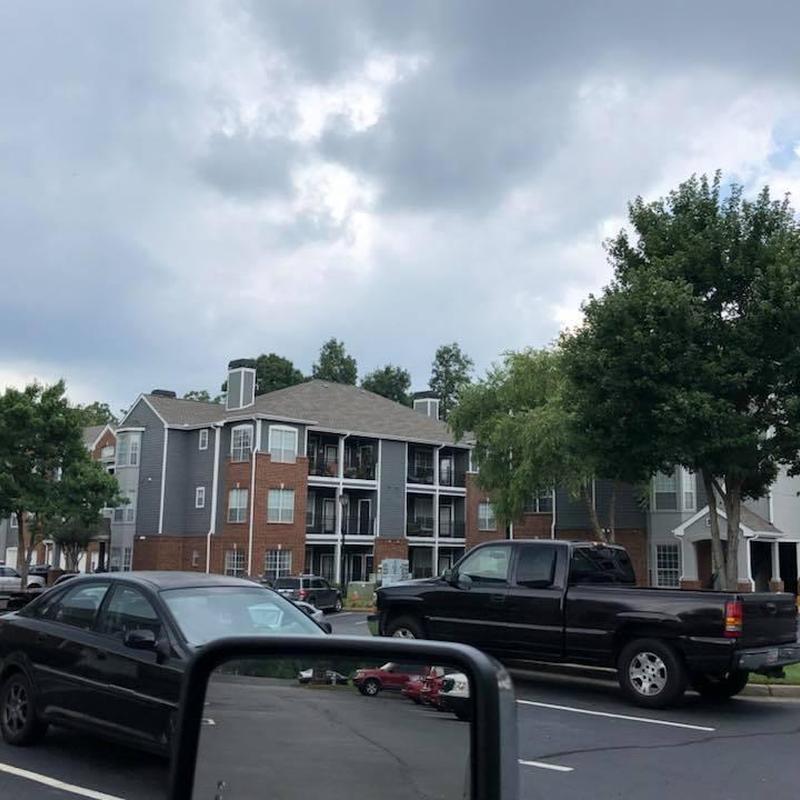 Asphalt shingle roofing on apartment complex in Smyrna
