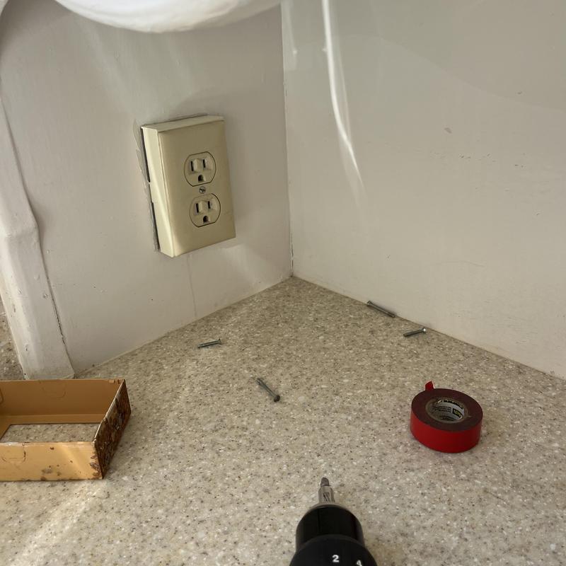 Kitchen GFCI outlet installation with Wiremold conduit