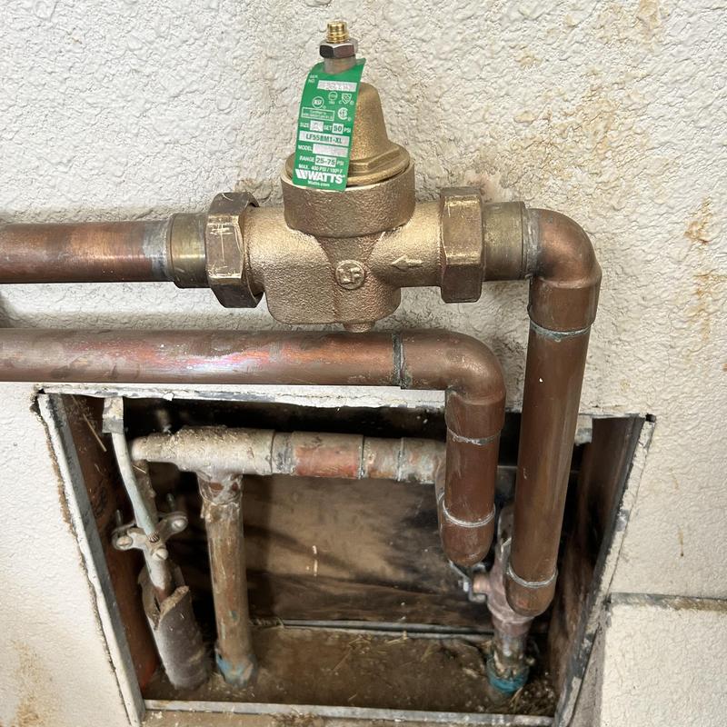 Pressure regulator with new copper piping installation