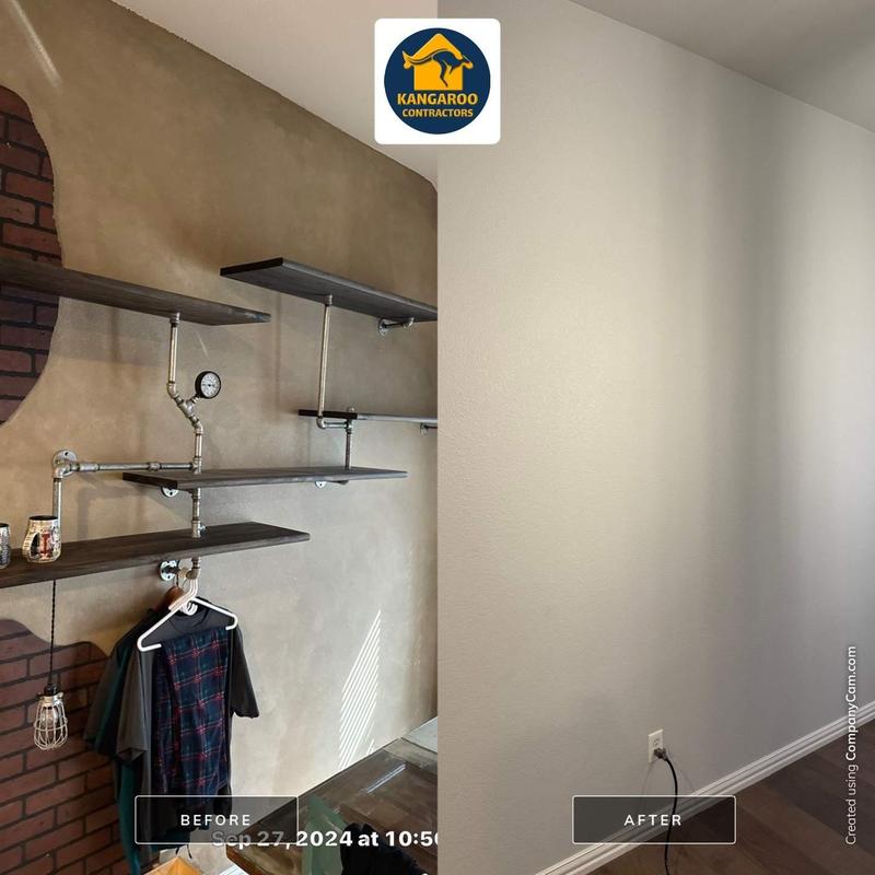 Wall painting and decoration removal in Allen, TX home